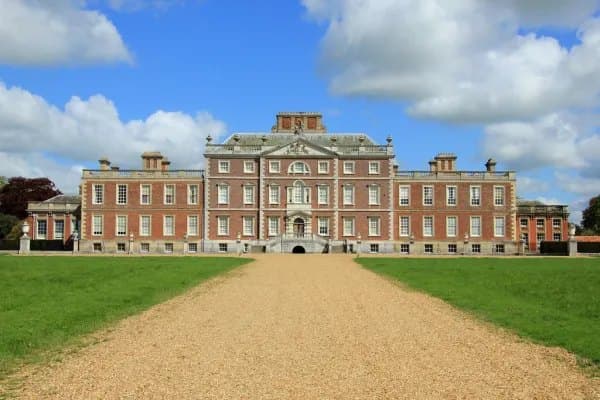 Government Confirms 'Your First Home' Equity Loan Scheme for England, With a 2.5% Deposit and 20% State Loan to Be Detailed at the Budget